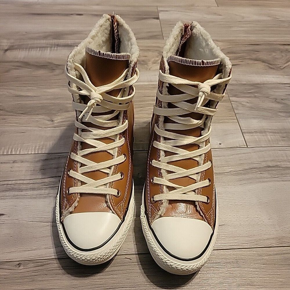 Converse All Star‎ Leather High Top Sneakers Junior Youth 5.5 Shoes 653390C